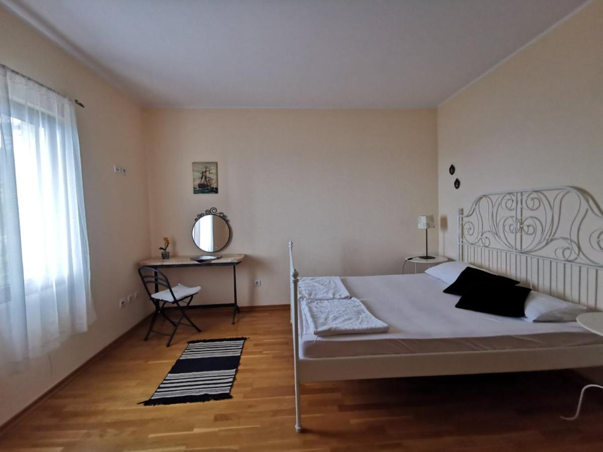 Lux Villa Provence Μπούντβα Εξωτερικό φωτογραφία