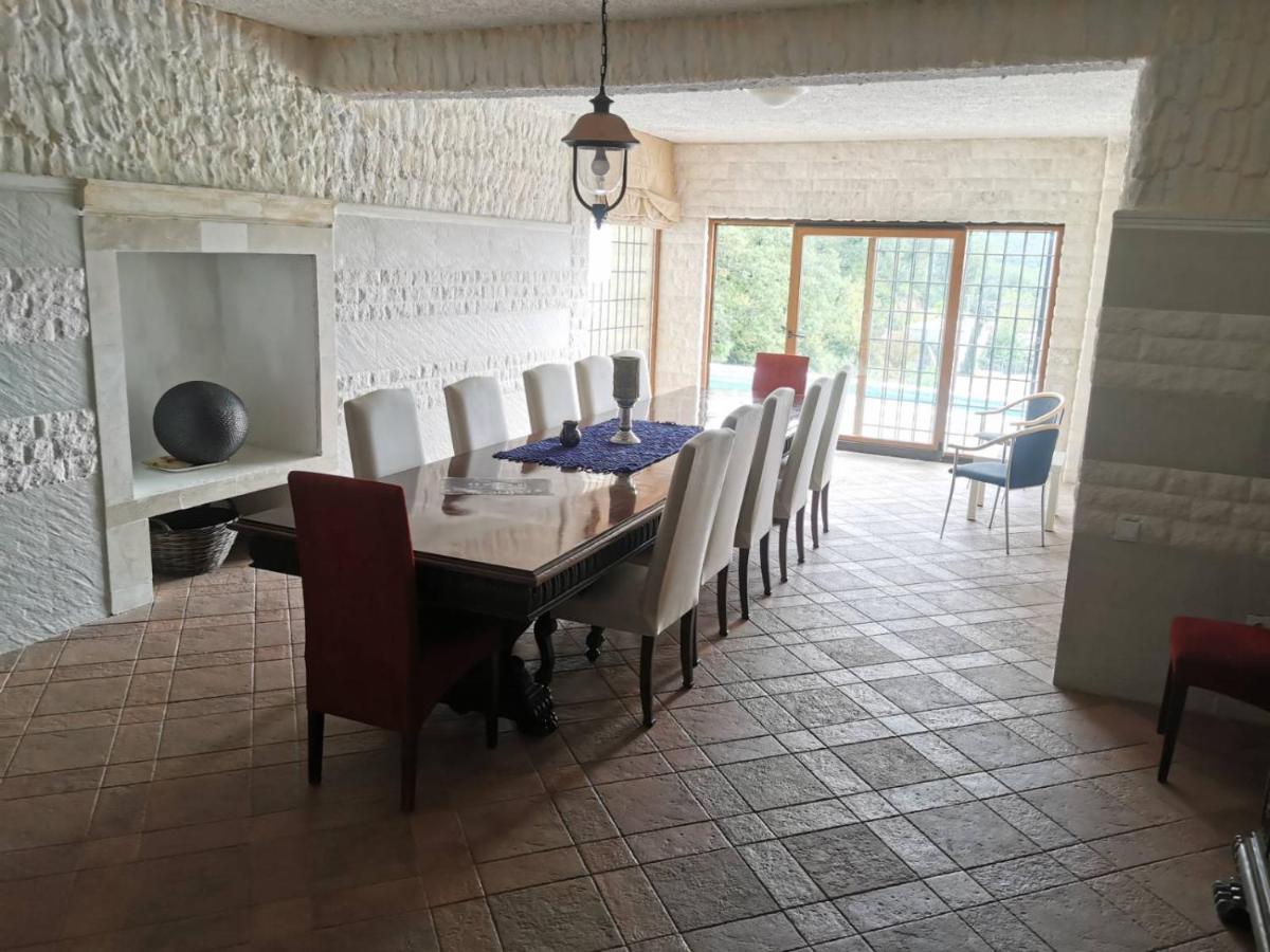 Lux Villa Provence Μπούντβα Εξωτερικό φωτογραφία